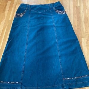 Jean Women Maxi Skirt size 14  Color Blue